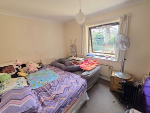 Bedroom- click for photo gallery